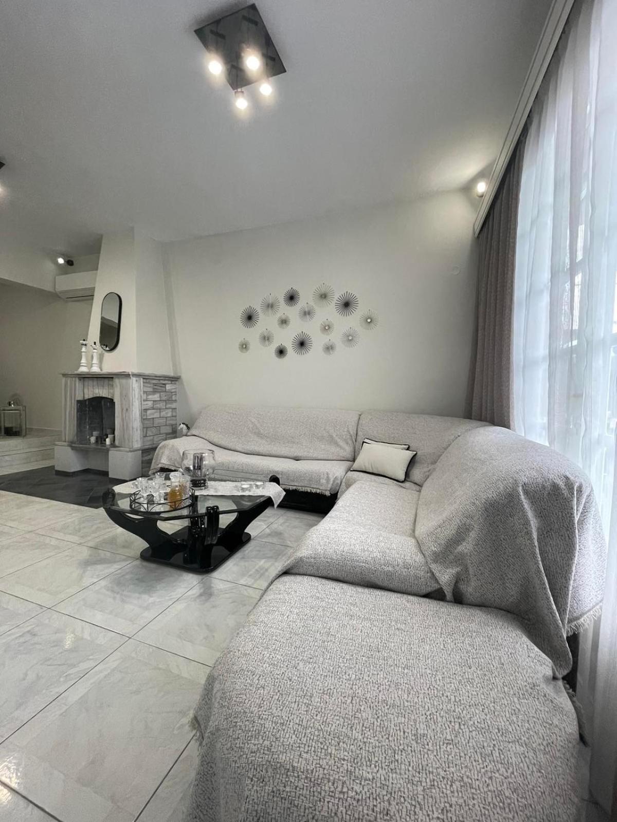 Apartment Summer Diamond Kremastí