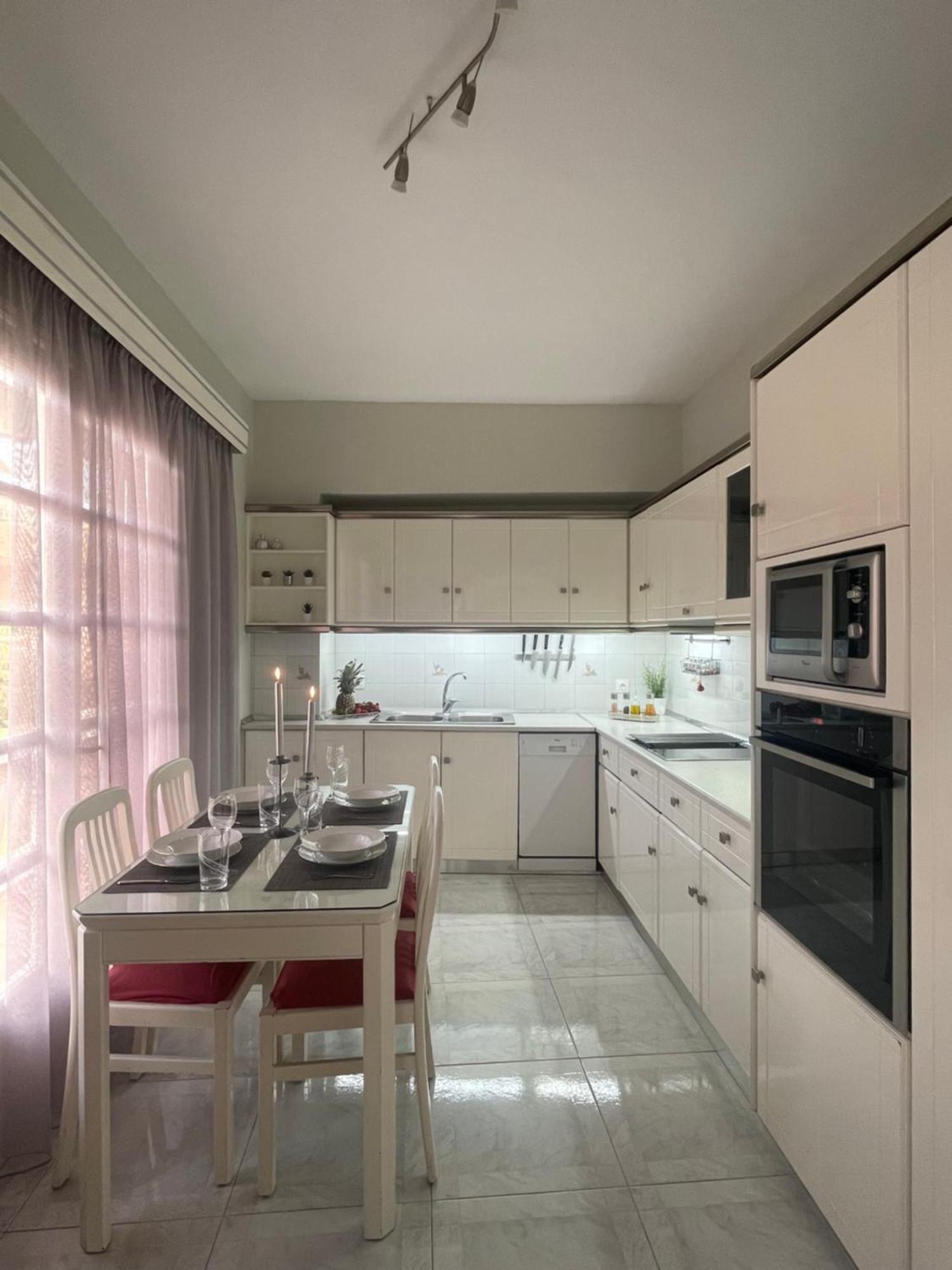 Apartment Summer Diamond Kremastí